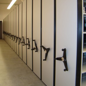 square-Data-Center-Vault-Compact-Mobile-Storage-System