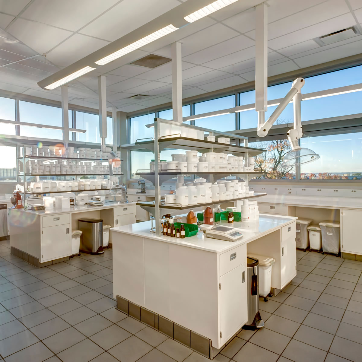 Lab Furniture Workstations