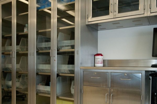 Stainless Steel Lab Cabinets