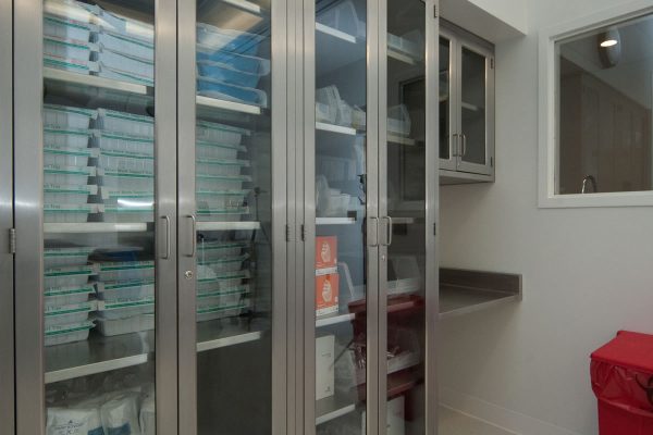 Stainless Steel Lab Storage Cabinets